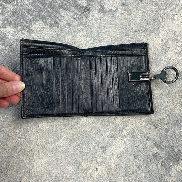 Vintage Gucci Monogram GG Bifold Wallet Black Canvas Metal Clasp Horsebit - Picture 11 of 17